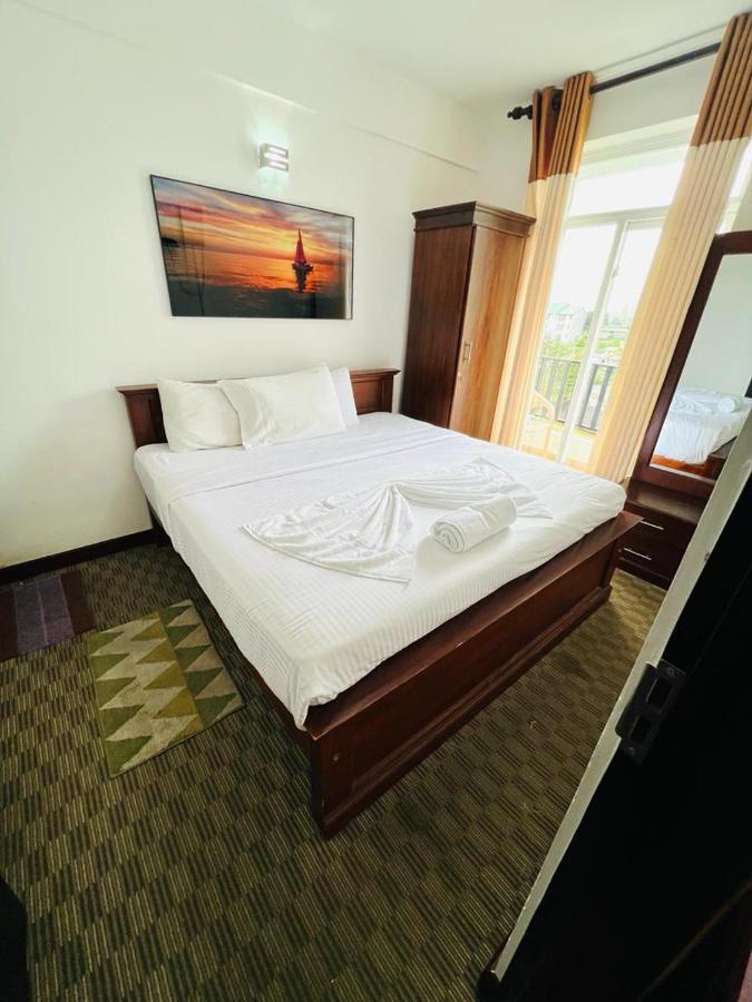 The Grand Royal Luxury Apartment 누와라 엘리야 외부 사진
